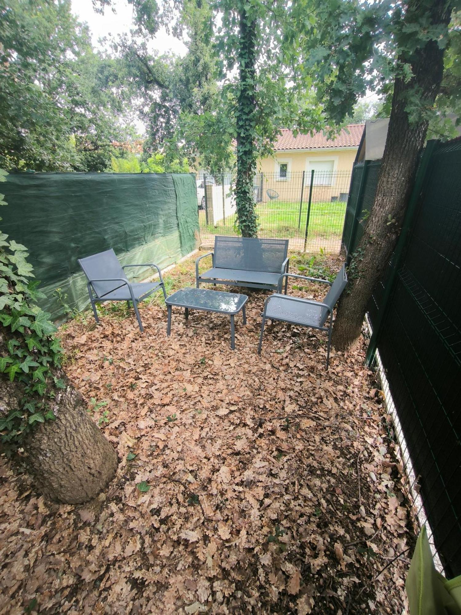 Maisonnette Avec Jardin コロミエ エクステリア 写真